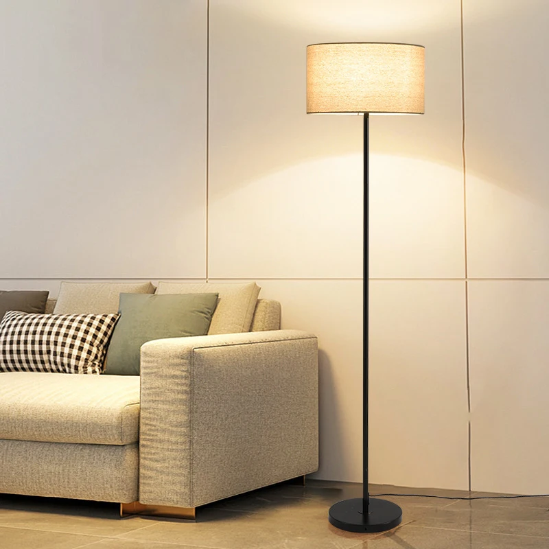 Floor Lamp Tripod - Simples e moderno pano led lâmpada
