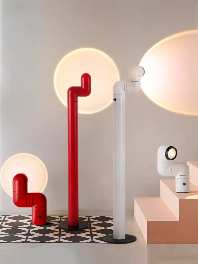 Floor Lamp Tripod - Luminária de chão estilo espaço sideral