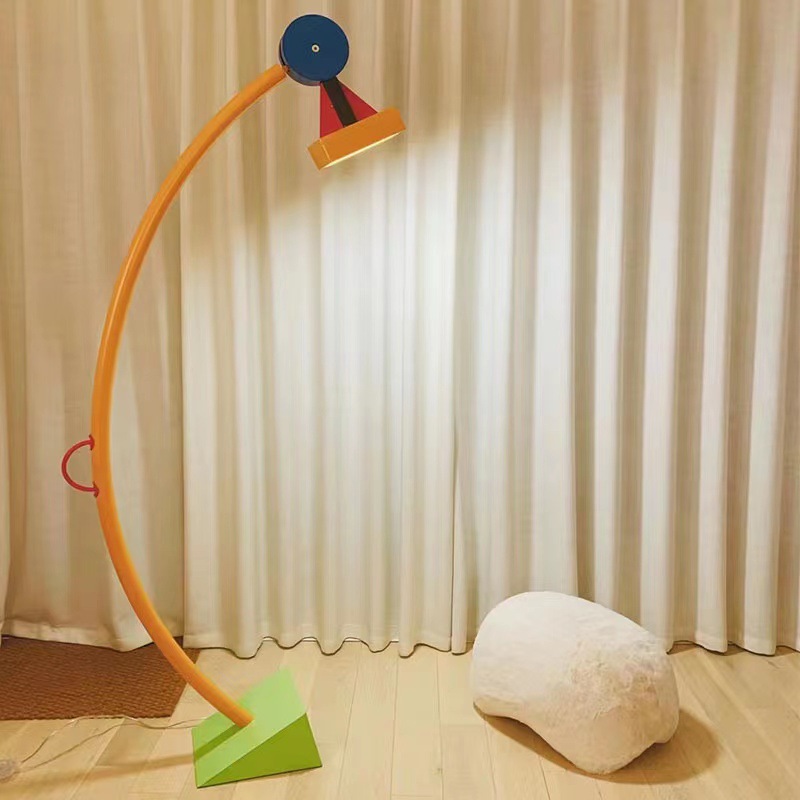 Moderno criativo cor dos desen - Floor Lamp Tripod avaliação e preço