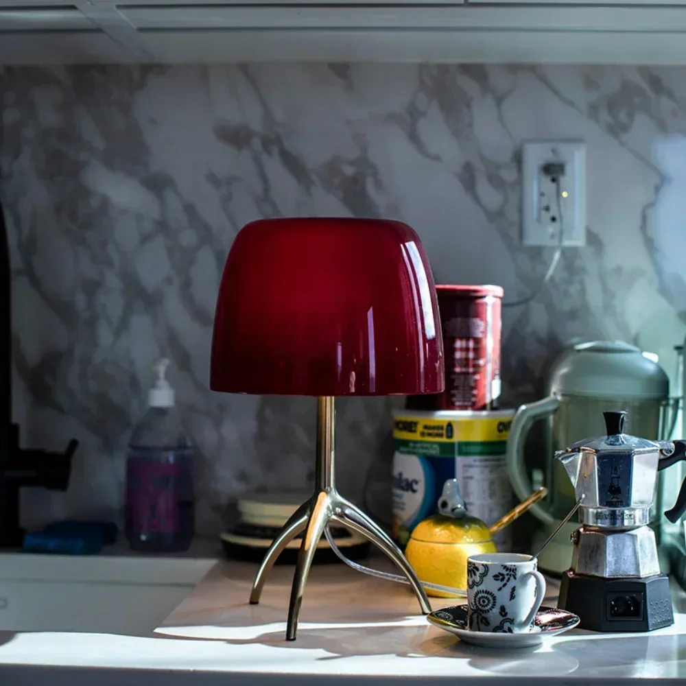 Luminária de Mesa Vintage Ital - Floor Lamp Tripod avaliação e preço