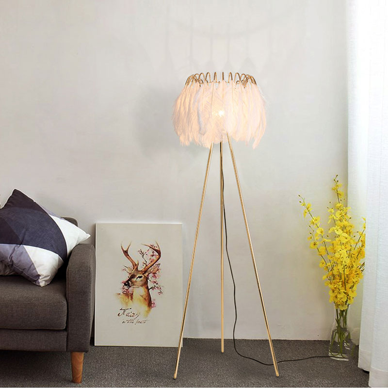 Candeeiro de pé moderno para s - Floor Lamp Tripod avaliação e preço